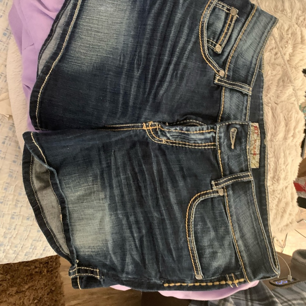 Bke women shorts size 32 like new